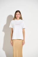 T-shirt off-white com gola redonda