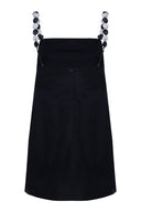 Vestido curto preto em tricoline com alças de miçangas