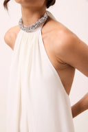 Vestido longo off-white em mousseline frente única